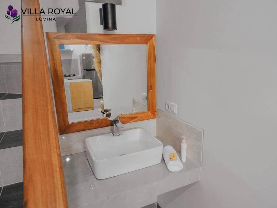 Villa Royal 싱가라자 외부 사진